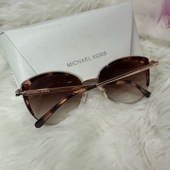 Michael Kors Sunglasses - Picture 9 of 9